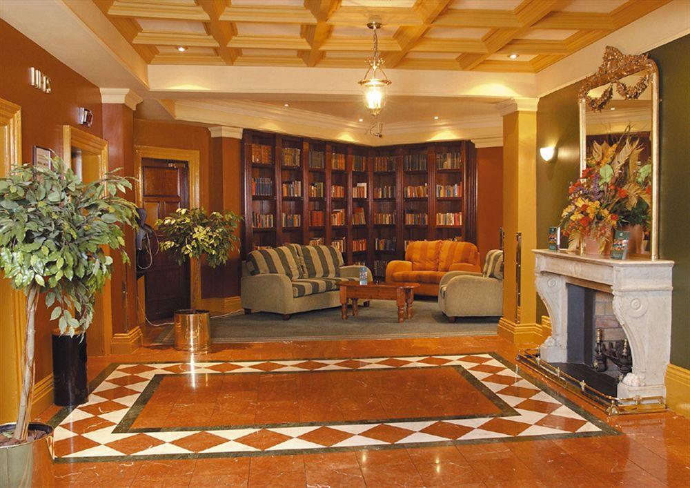 Tralee Central Hotel Экстерьер фото